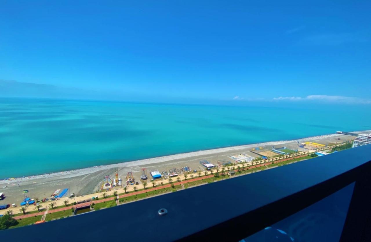 Batumi Luxury Resort & Sea View Aparthotel Exterior photo